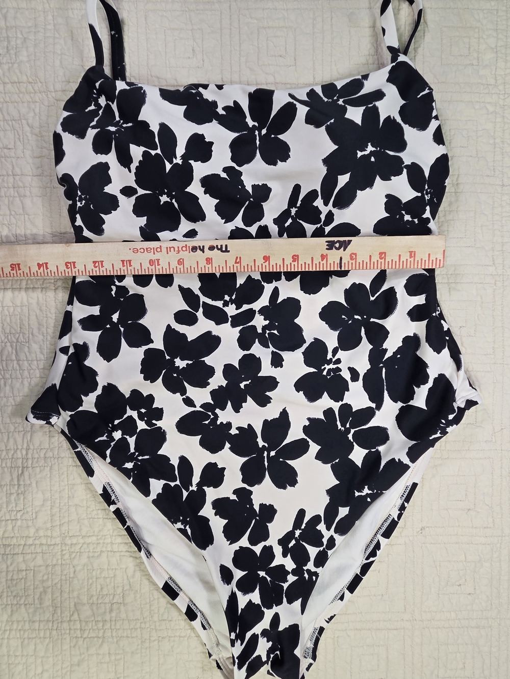Shade & Shore Black and White Floral One-Piece Swim Size L - Picture 5 of 10